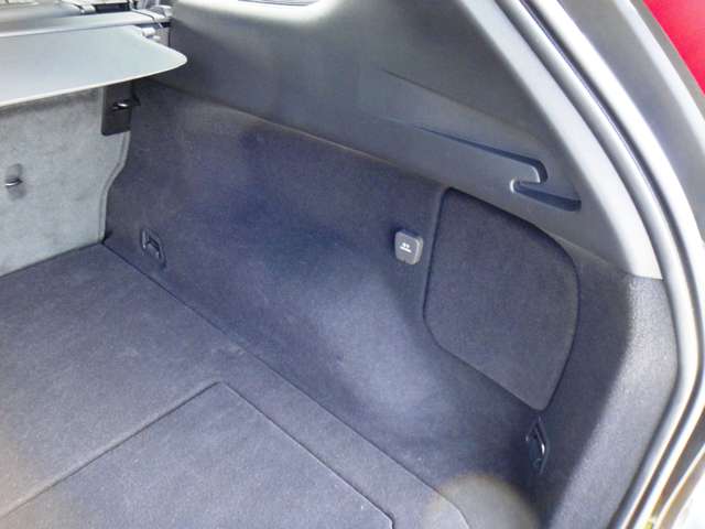 ボルボ ＸＣ６０ Ｄ４　クラシック H28年 (東北) 99