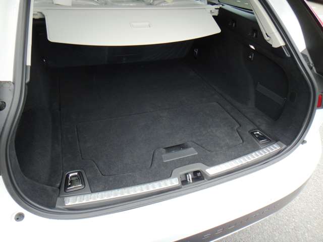 ボルボ Ｖ９０クロスカントリー アルティメット Ｂ５ ＡＷＤ ４ＷＤ R5年 (東北) 99