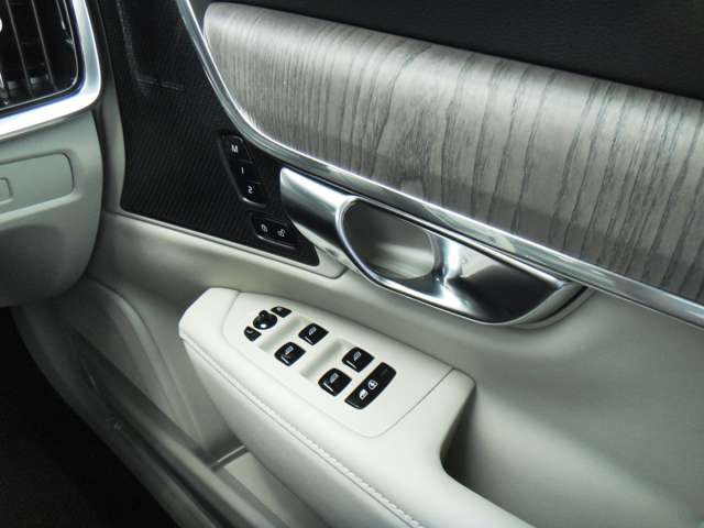 ボルボ Ｖ９０クロスカントリー アルティメット Ｂ５ ＡＷＤ ４ＷＤ R5年 (東北) 99