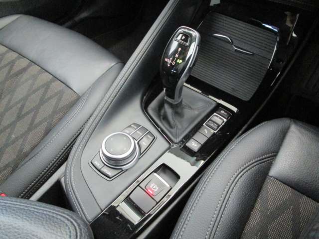 ＢＭＷ Ｘ１ Ｘドライブ １８Ｄ Ｘライン ４ＷＤ R2年 (近畿) 99