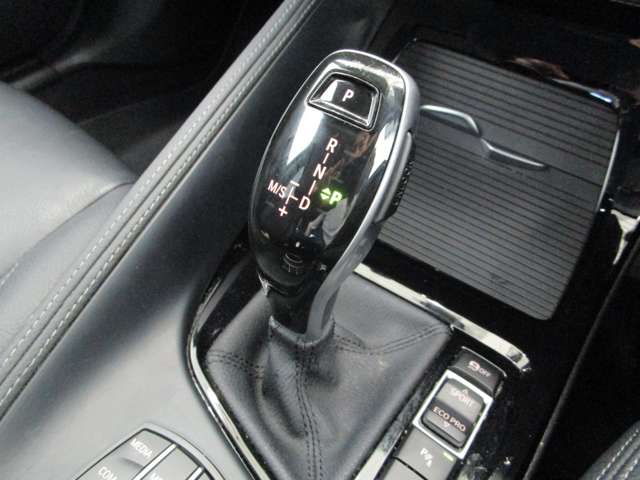 ＢＭＷ Ｘ１ Ｘドライブ １８Ｄ Ｘライン ４ＷＤ R2年 (近畿) 99