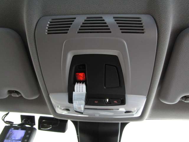 ＢＭＷ Ｘ１ Ｘドライブ １８Ｄ Ｘライン ４ＷＤ R2年 (近畿) 99