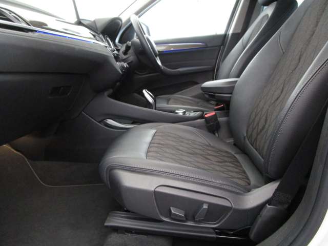 ＢＭＷ Ｘ１ Ｘドライブ １８Ｄ Ｘライン ４ＷＤ R2年 (近畿) 99