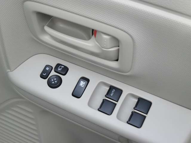 スズキ スペーシア ６６０ ハイブリッド Ｘ R5年 (関東) 99