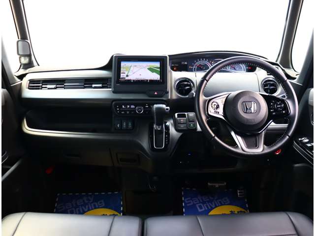 ホンダ Ｎ　ＢＯＸ カスタム ６６０ Ｌ ターボ スタイルプラス ブラック R4年 (関東) 99