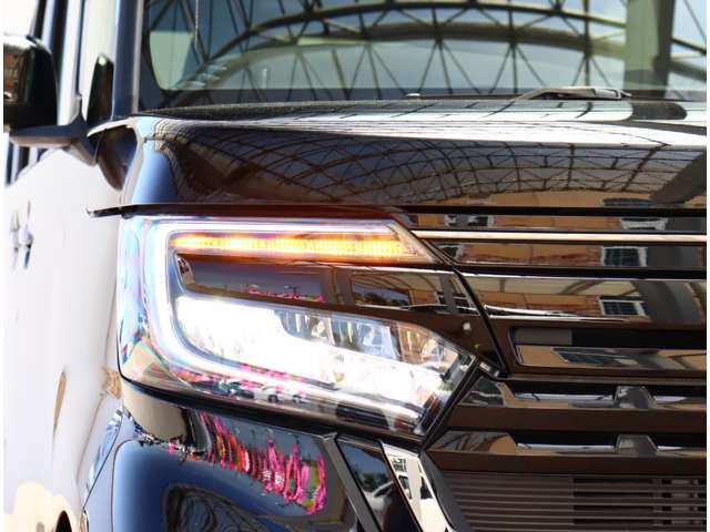 ホンダ Ｎ　ＢＯＸ カスタム ６６０ Ｌ ターボ スタイルプラス ブラック R4年 (関東) 99