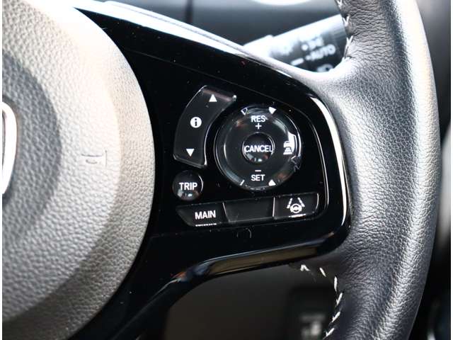 ホンダ Ｎ　ＢＯＸ カスタム ６６０ Ｌ ターボ スタイルプラス ブラック R4年 (関東) 99