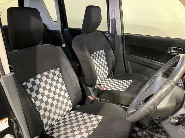 スズキ ソリオ １．２ ブラック＆ホワイト ４ＷＤ H24年 (北海道) 99
