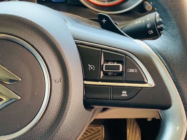 スズキ スイフト １．２ ハイブリッド ＲＳ セーフティパッケージ装着車 H29年 (東北) 99