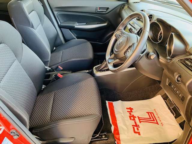 スズキ スイフト １．２ ハイブリッド ＲＳ セーフティパッケージ装着車 H29年 (東北) 99