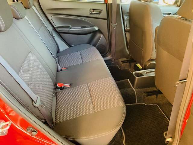 スズキ スイフト １．２ ハイブリッド ＲＳ セーフティパッケージ装着車 H29年 (東北) 99