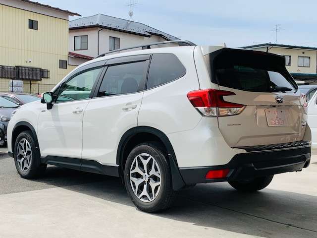 スバル フォレスター　ハイブリッド ２．０ ツーリング ４ＷＤ R3年 (東北) 99