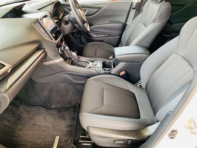 スバル フォレスター　ハイブリッド ２．０ ツーリング ４ＷＤ R3年 (東北) 99