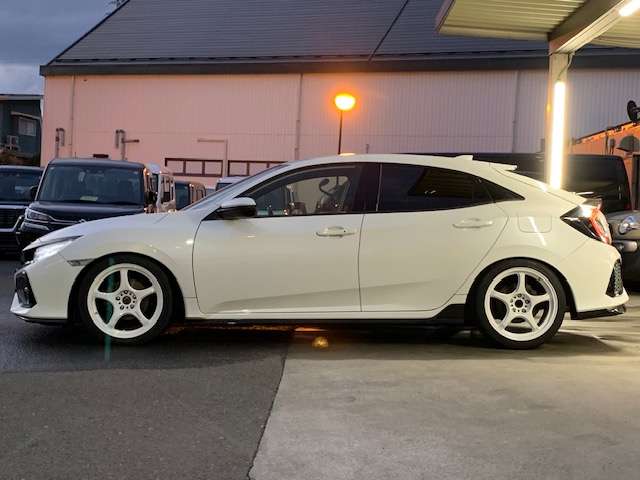 ホンダ シビック １．５ H30年 (東北) 99