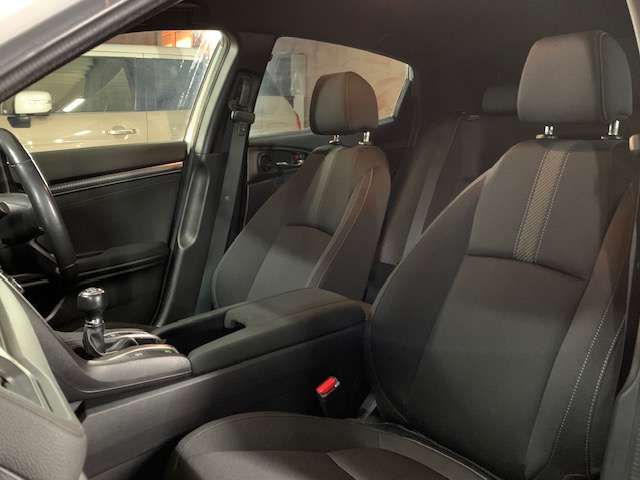 ホンダ シビック １．５ H30年 (東北) 99