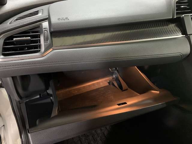 ホンダ シビック １．５ H30年 (東北) 99