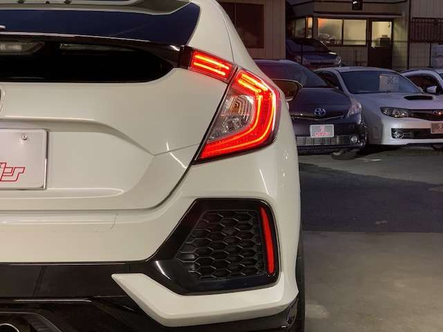 ホンダ シビック １．５ H30年 (東北) 99