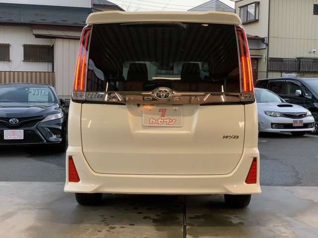 トヨタ ノア ２．０ ＳＩ ＷＸＢ H30年 (東北) 99