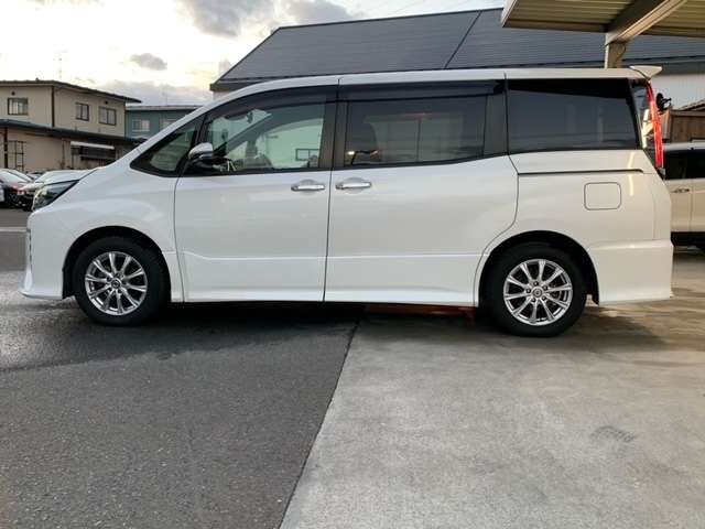 トヨタ ノア ２．０ ＳＩ ＷＸＢ H30年 (東北) 99