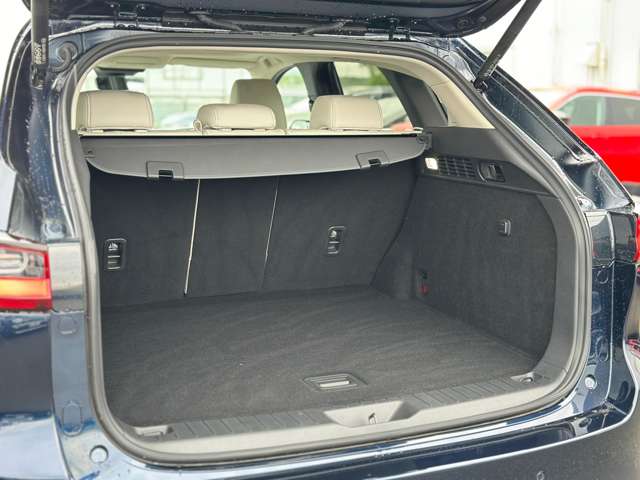 マツダ ＣＸ−６０ ３．３ ＸＤハイブリッド プレミアム モダン ディーゼルターボ ４ＷＤ R4年 (近畿) 99