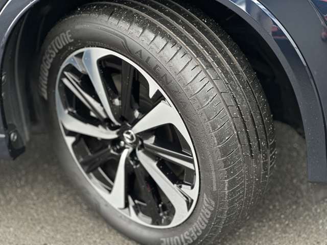 マツダ ＣＸ−６０ ３．３ ＸＤハイブリッド プレミアム モダン ディーゼルターボ ４ＷＤ R4年 (近畿) 99