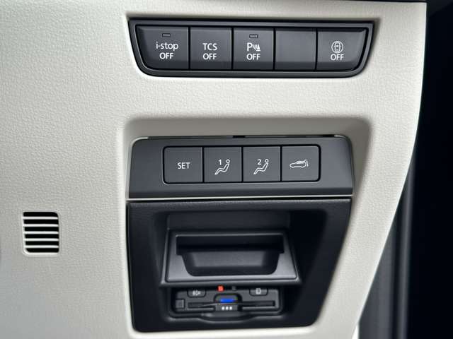 マツダ ＣＸ−６０ ３．３ ＸＤハイブリッド プレミアム モダン ディーゼルターボ ４ＷＤ R4年 (近畿) 99