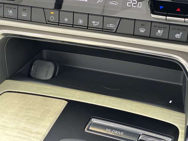 マツダ ＣＸ−６０ ３．３ ＸＤハイブリッド プレミアム モダン ディーゼルターボ ４ＷＤ R4年 (近畿) 99