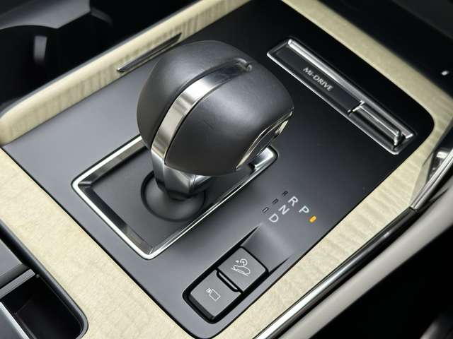 マツダ ＣＸ−６０ ３．３ ＸＤハイブリッド プレミアム モダン ディーゼルターボ ４ＷＤ R4年 (近畿) 99