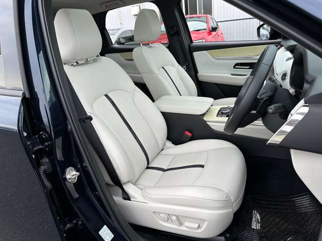 マツダ ＣＸ−６０ ３．３ ＸＤハイブリッド プレミアム モダン ディーゼルターボ ４ＷＤ R4年 (近畿) 99