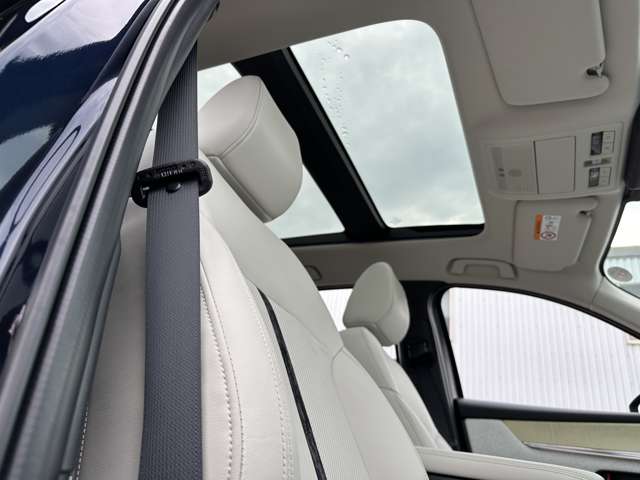 マツダ ＣＸ−６０ ３．３ ＸＤハイブリッド プレミアム モダン ディーゼルターボ ４ＷＤ R4年 (近畿) 99