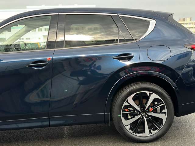 マツダ ＣＸ−６０ ３．３ ＸＤハイブリッド プレミアム モダン ディーゼルターボ ４ＷＤ R4年 (近畿) 99