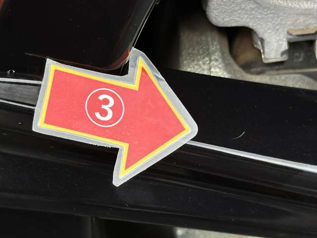 マツダ ＣＸ−６０ ３．３ ＸＤハイブリッド プレミアム モダン ディーゼルターボ ４ＷＤ R4年 (近畿) 99