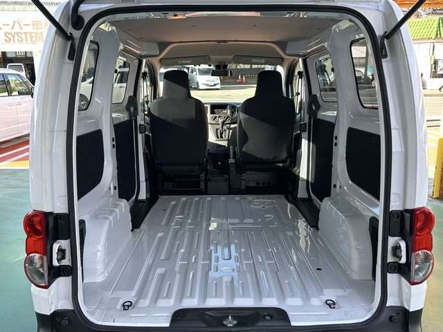日産 ＮＶ２００バネットバン １．６ ＤＸ R5年 (東海) 99
