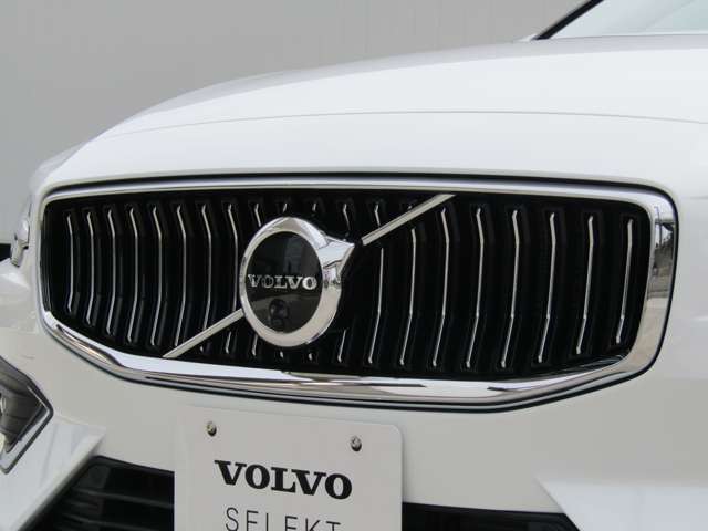 ボルボ Ｓ６０ アルティメット　Ｂ４ R5年 (関東) 99