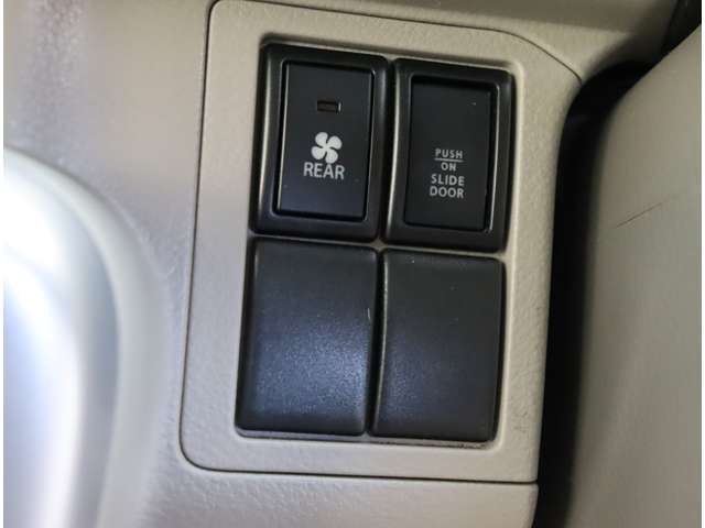 スズキ エブリイワゴン ６６０ ＰＺターボ H29年 (関東) 99