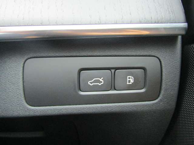 ボルボ ＸＣ９０ リチャージ アルティメット Ｔ８ ＡＷＤ プラグイン ハイブリッド ４ＷＤ R4年 (関東) 99