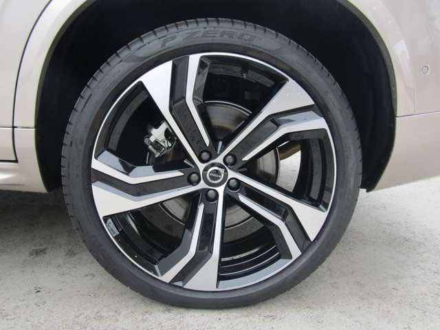 ボルボ ＸＣ９０ リチャージ アルティメット Ｔ８ ＡＷＤ プラグイン ハイブリッド ４ＷＤ R4年 (関東) 99