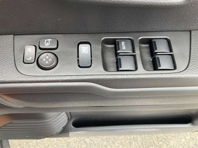 スズキ ハスラー ６６０ ハイブリッド Ｇ R6年 (近畿) 99