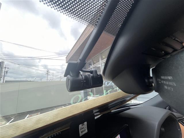 マツダ ＣＸ−６０ ３．３ ＸＤハイブリッド プレミアム スポーツ ディーゼルターボ ４ＷＤ R4年 (東海) 99