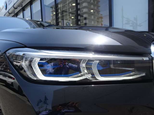ＢＭＷ ７シリーズ ７５０ＬＩ Ｘドライブ Ｍスポーツ ４ＷＤ R2年 (近畿) 99