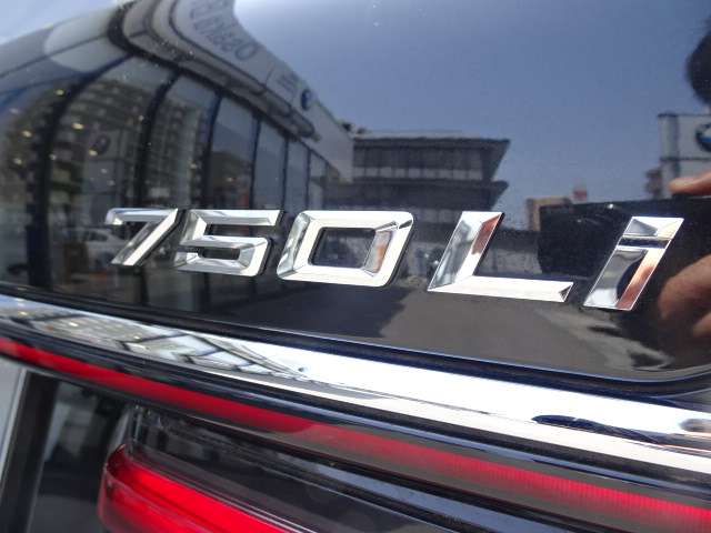 ＢＭＷ ７シリーズ ７５０ＬＩ Ｘドライブ Ｍスポーツ ４ＷＤ R2年 (近畿) 99