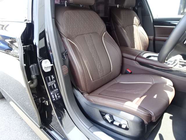 ＢＭＷ ７シリーズ ７５０ＬＩ Ｘドライブ Ｍスポーツ ４ＷＤ R2年 (近畿) 99