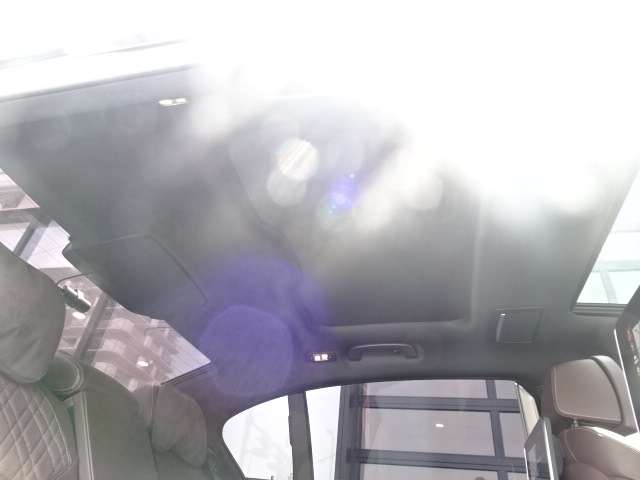 ＢＭＷ ７シリーズ ７５０ＬＩ Ｘドライブ Ｍスポーツ ４ＷＤ R2年 (近畿) 99