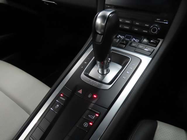 ポルシェ ７１８ケイマン ＰＤＫ H30年 (関東) 99