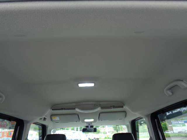 スズキ スペーシア ６６０ カスタム ハイブリッド ＸＳ ４ＷＤ R1年 () 99