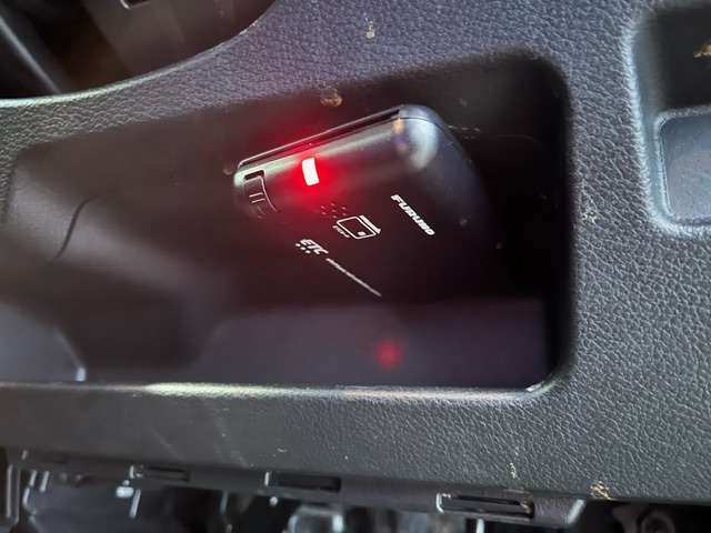 スズキ スペーシア ６６０ ハイブリッド Ｘ ４ＷＤ R4年 (北海道) 99