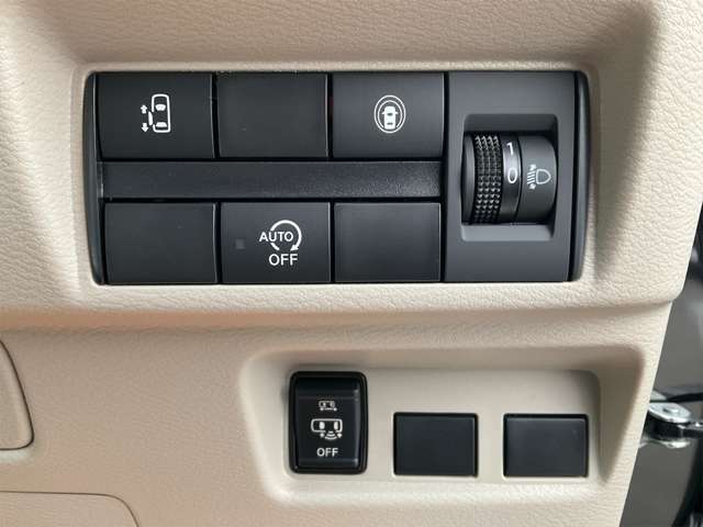 日産 ルークス ６６０ Ｘ R5年 (近畿) 99