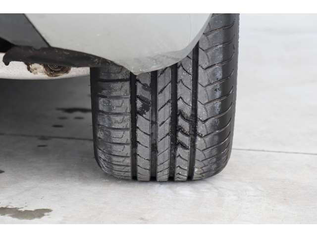 メルセデスベンツ Ｂクラス Ｂ１８０　ブルーエフィシェンシー H25年 (近畿) 99