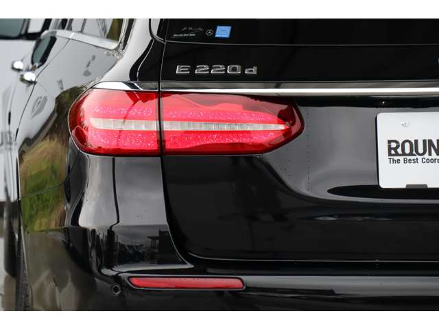 メルセデスベンツ Ｅクラスワゴン Ｅ２２０Ｄ アバンギャルド スポーツ（本革仕様） ディーゼルターボ H29年 (近畿) 99