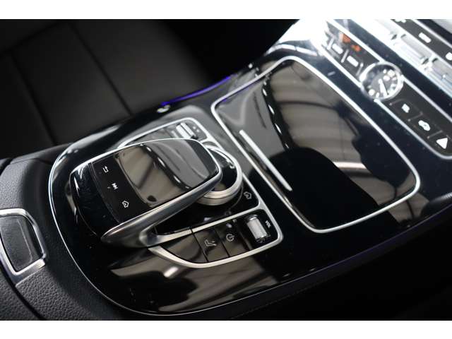 メルセデスベンツ Ｅクラスワゴン Ｅ２２０Ｄ アバンギャルド スポーツ（本革仕様） ディーゼルターボ H29年 (近畿) 99